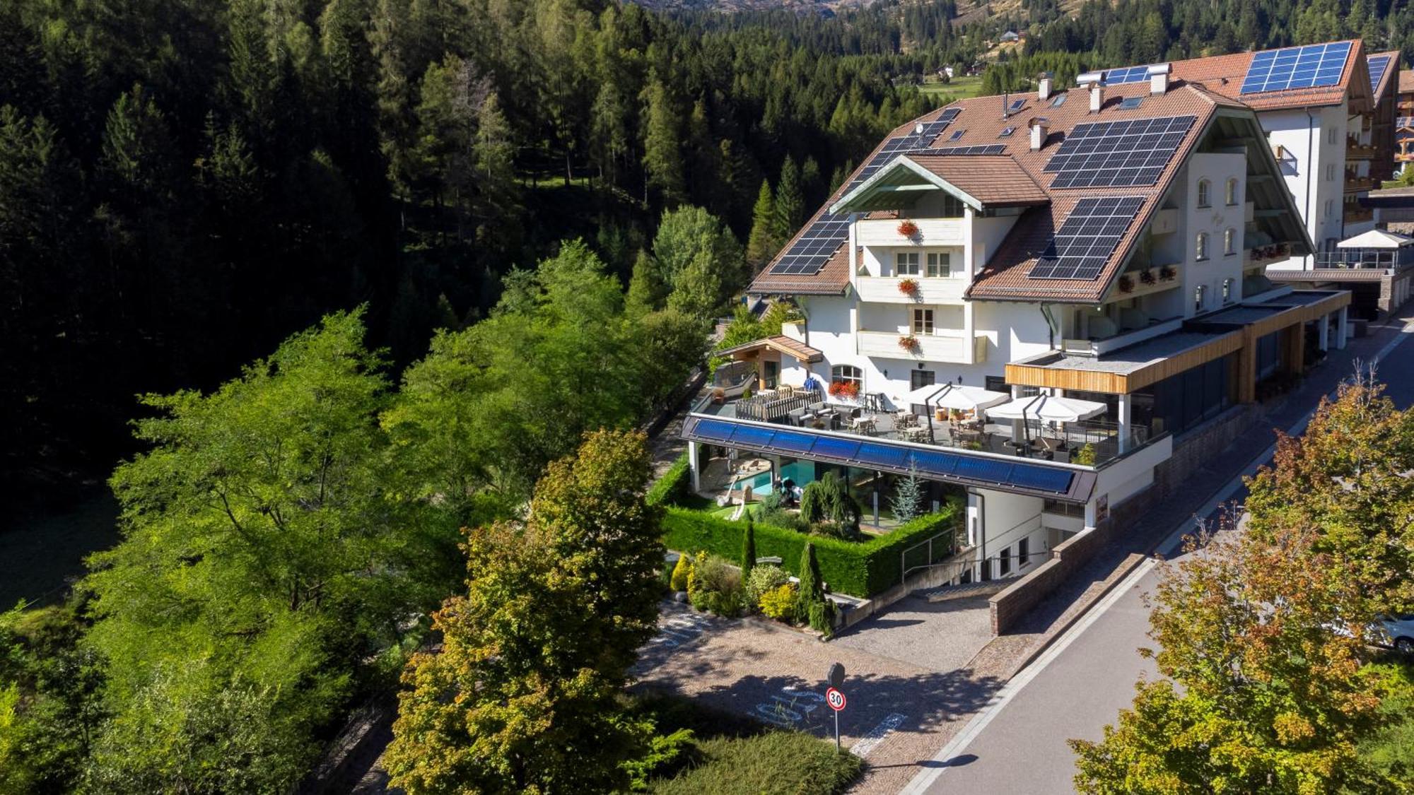 Hotel Erica Tesero Esterno foto